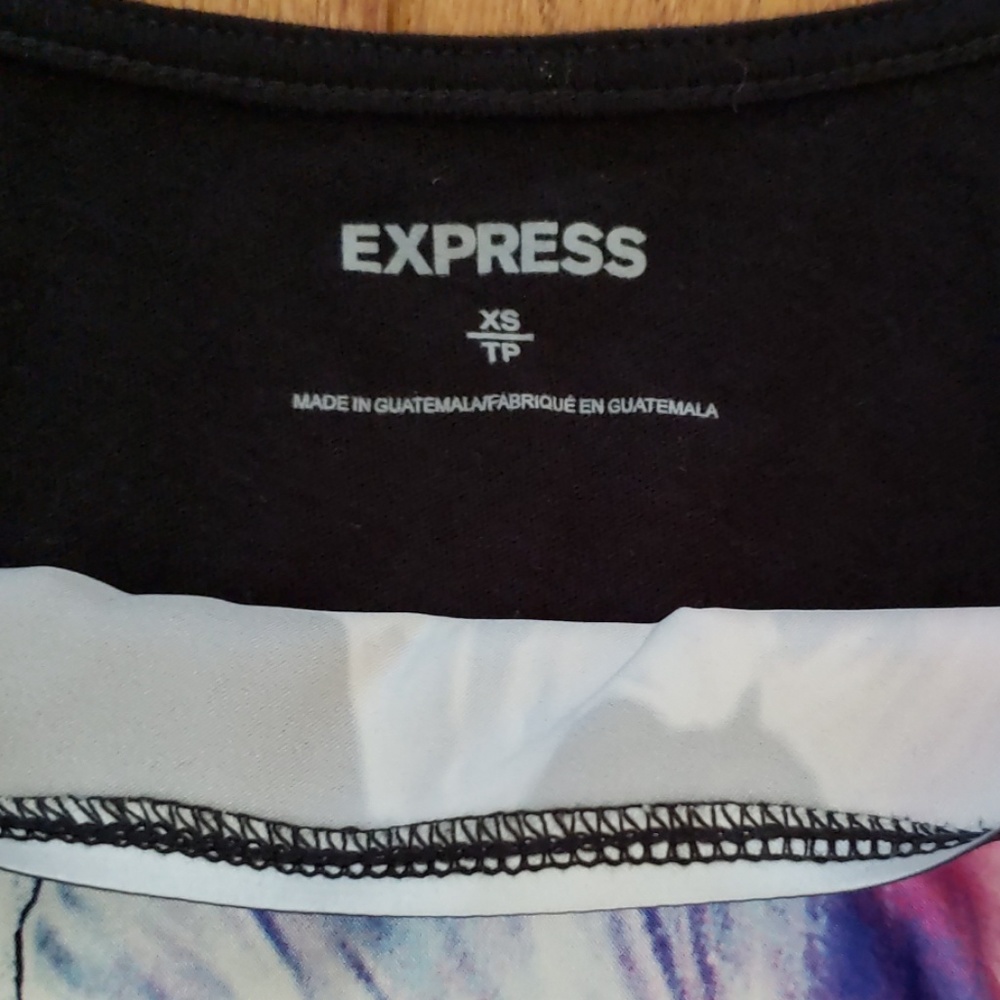 Express shirt - Picture 3 of 4